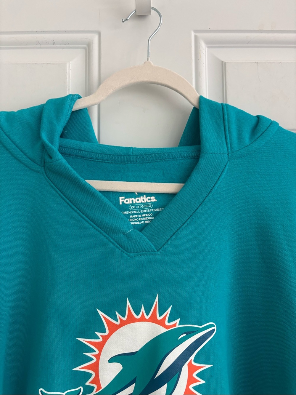 NWT Women’s Fanatics Miami Dolphins Teal Pullover Hoodie w/Tagovailo #1 Logo - Picture 6 of 12